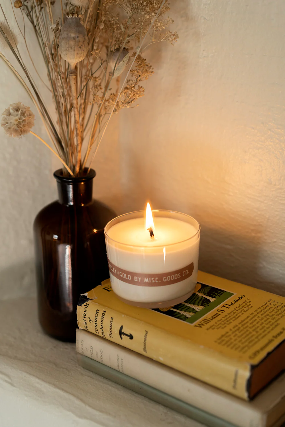 Valley of Gold Soy Candle - Image 3