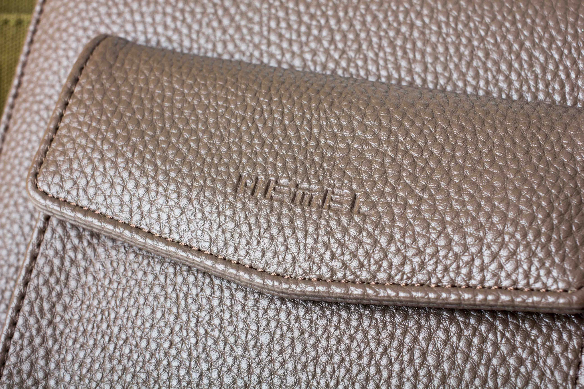 Travel Folio - Image 5